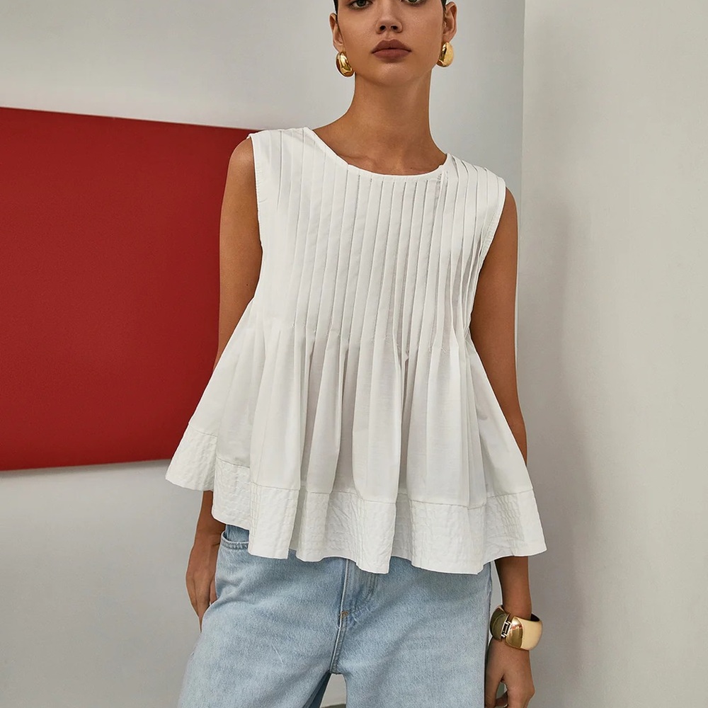 230 Pleated Peplum Sleeveless Blouse